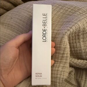 Lorde + Belle Repair Serum - White